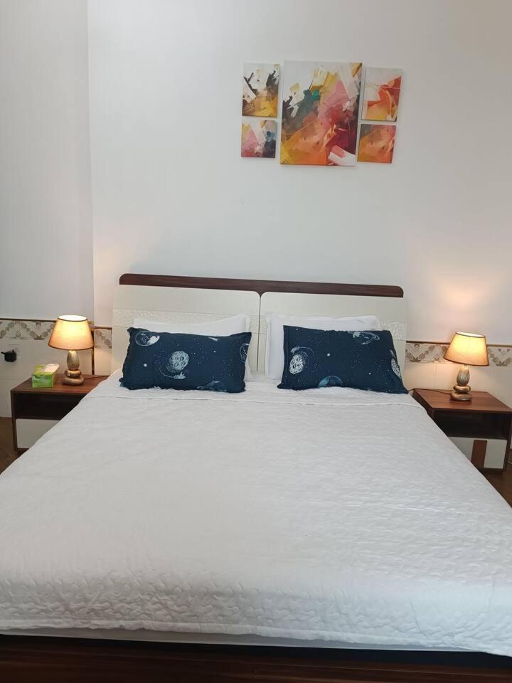 شقة كبيرة وفخمة Large And Luxury Two Bedroom Ajman Exterior photo