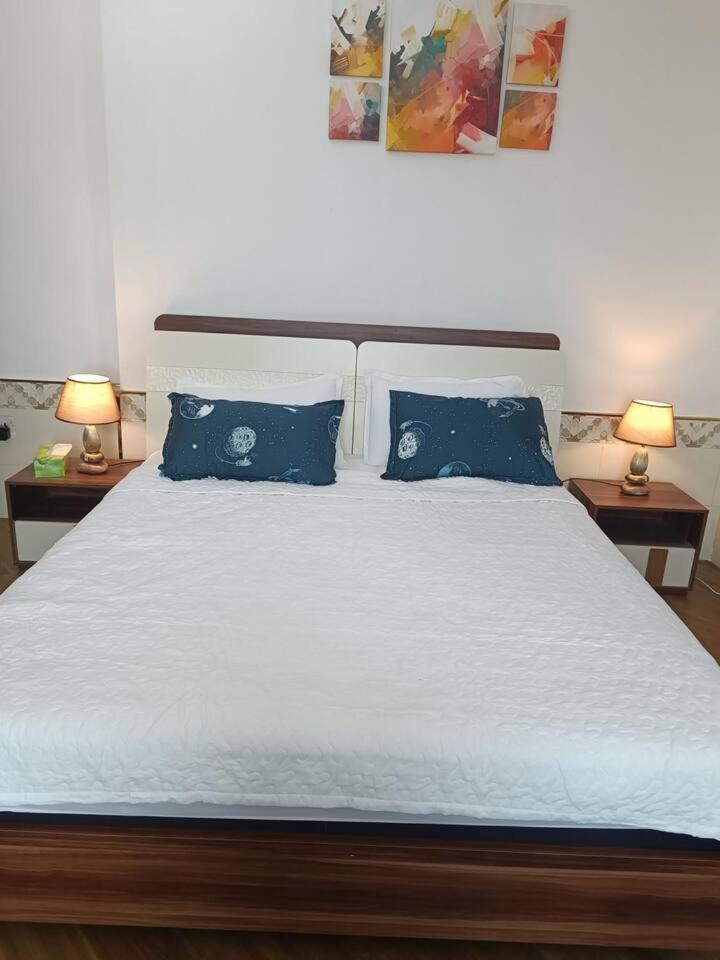 شقة كبيرة وفخمة Large And Luxury Two Bedroom Ajman Exterior photo