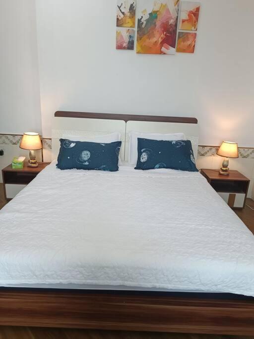 شقة كبيرة وفخمة Large And Luxury Two Bedroom Ajman Exterior photo